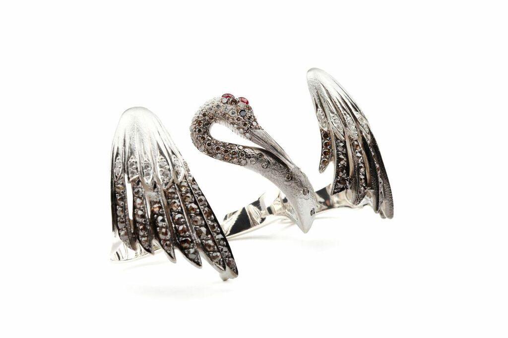 SmithaSn's tweet image. #TwoFinger #crane #ring by @armansuciyan azyaamode.com/en/fashionable… @AzyaaMode