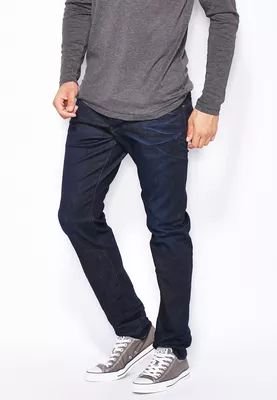 Arab_Looks's tweet image. تشكيلة متنوعه من  البناطيل الجينز الرجالية
@Arab_Looks
#Arab_Looks
#Men_fashion