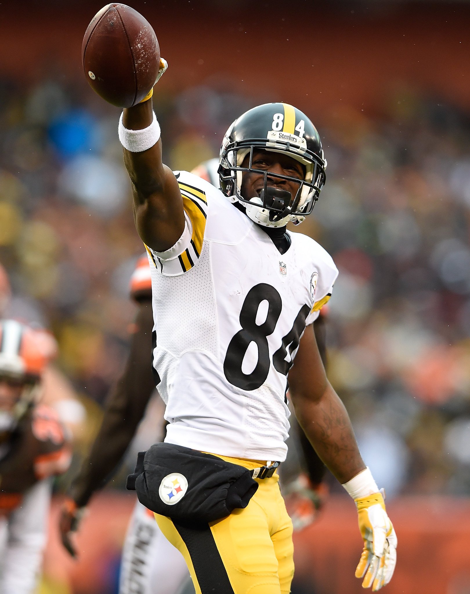 SportsCenter on Twitter "Big Ben hits Antonio Brown right in the hands for a Steelers TD