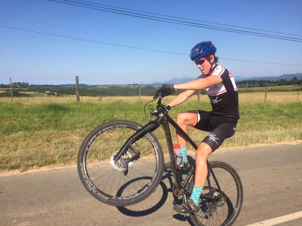Ar2204163's tweet photo. Fun times at the @TheTrailPark today. @LaufForks #trboost @NinerBikes #air9rdo https://t.co/zu4Y9q5rrn