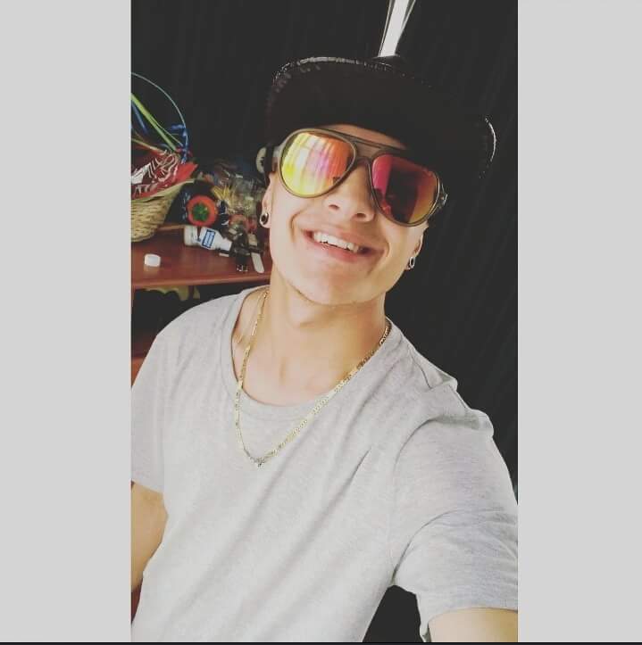 dussan242014's tweet photo. Fv y me das un chanc https://t.co/nhkZIKUQLL