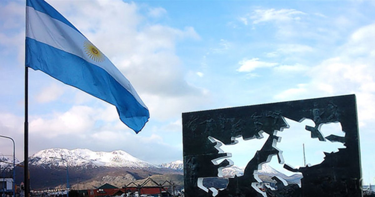 telefenoticias's tweet photo. El Gobierno reafirmó los "derechos de soberanía" sobre las Islas Malvinas https://t.co/Neb0p5YNME https://t.co/2vQs4YCSlr