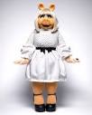 KinkCraft's tweet image. @SophieBlakemor3 I have an article idea for you. &quot;Miss Piggy - Style Icon&quot; :D #SemiSerious