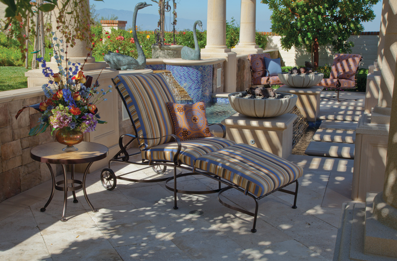 OEPatioDesign's tweet image. View more O.W. Lee #OutdoorFurniture collections here: bit.ly/N5ODF0

#OutdoorLiving #PatioFurniture