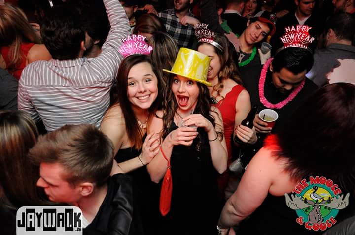 mooseandgoose's tweet photo. 300 #NYE pics on fb!
WED #FrostNYE :)
Book VIP #BottleService & #LineBypass https://t.co/TZLX9o9tro