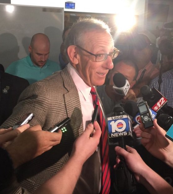 Miami Dolphins Owner Stephen Ross talks about coaching search bit.ly/1myeRkE?utm_me… https://t.co/KGfq49FR3A