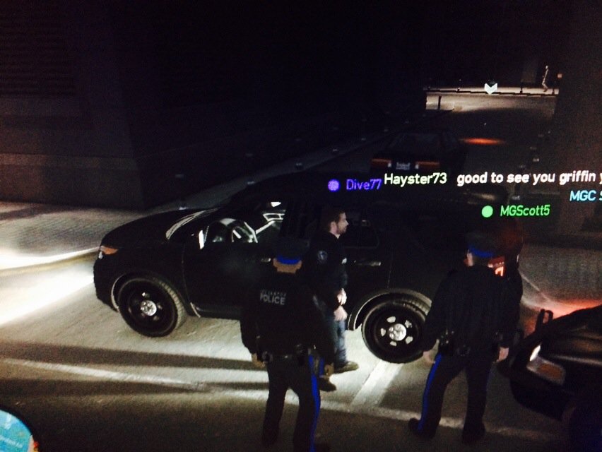 MG_SpecOps's tweet photo. [IN GAME] On scene of a home invasion in South Algonquin ^F201 @MountiesGaming https://t.co/kYEOFaAunx