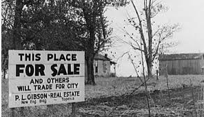 Mchistory1's tweet photo. Farmers are starting to feel the depression now. Lots of farms starting to foreclose https://t.co/sTSGfZQq4K