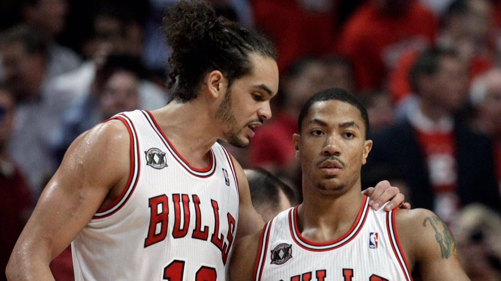 TheBullsShow's tweet photo. (whispers) "I think it might be Jimmy's team now, bruh." https://t.co/Ll2dHWUkna