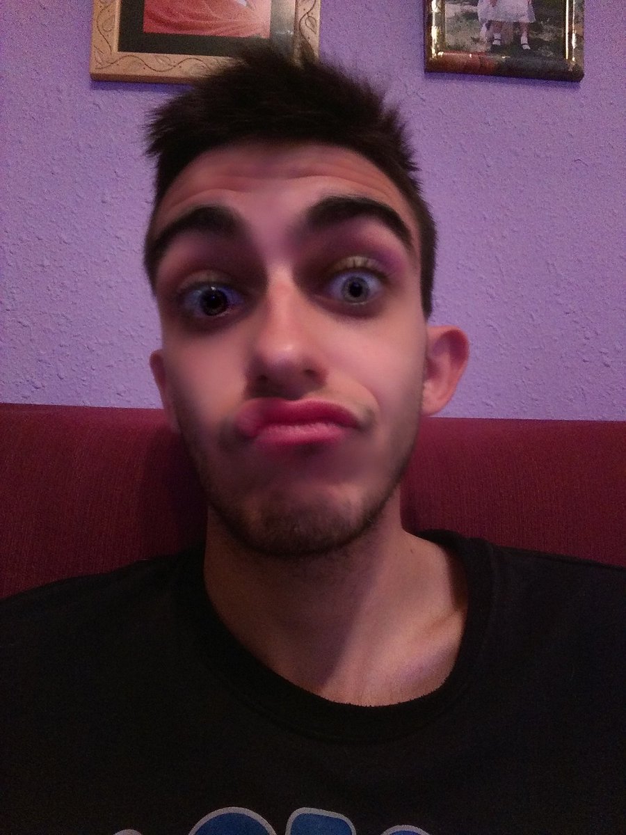 Toni13GG tweet picture