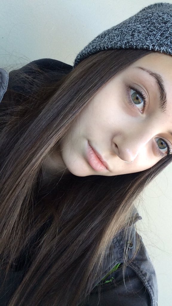 elfbarconsumer's tweet image. 🌹🌹🌹