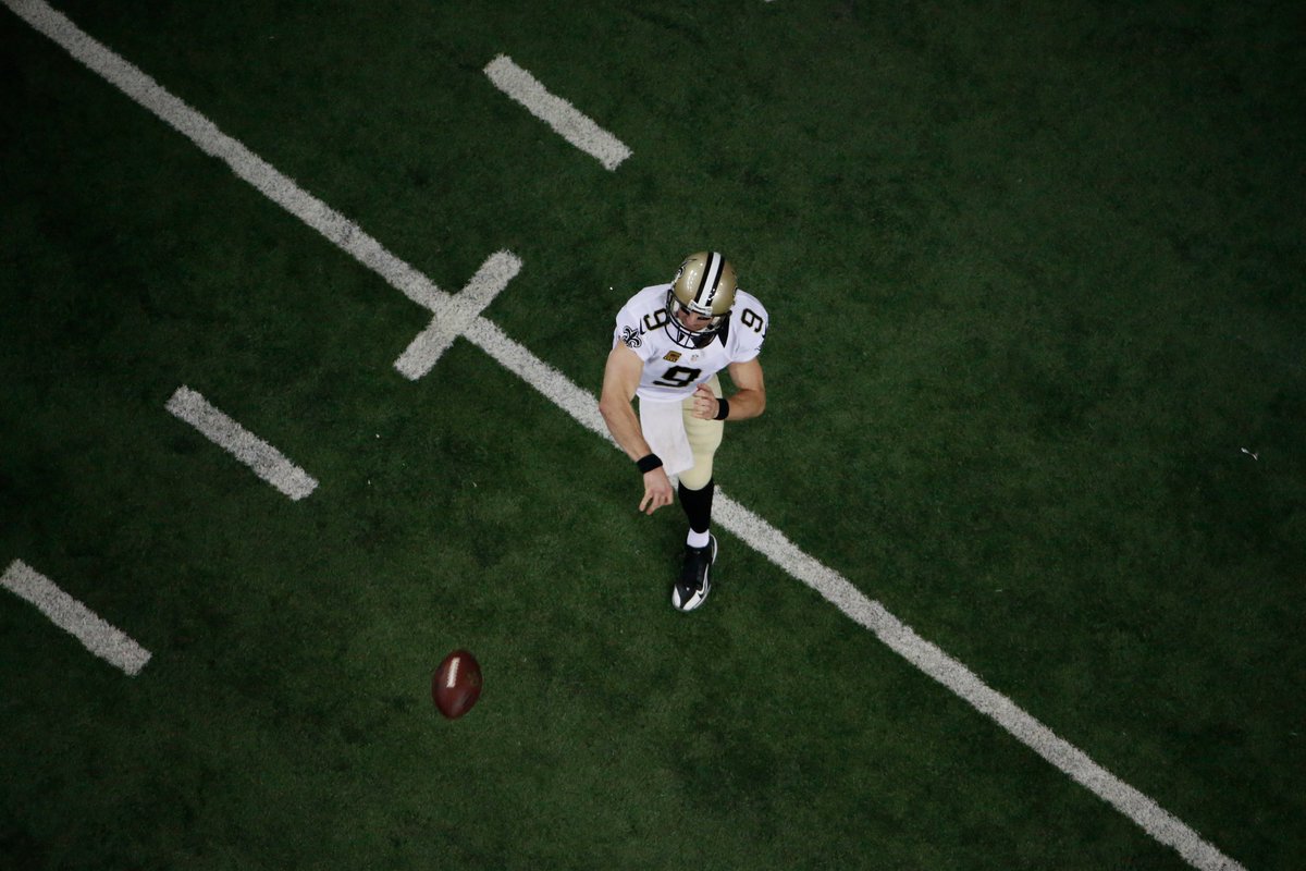 Saints's tweet photo. .@DrewBrees ends the season with an @NFL-best 4,870 passing yds. 6th time he has led the league, most in NFL history https://t.co/RHqfDaz8lz