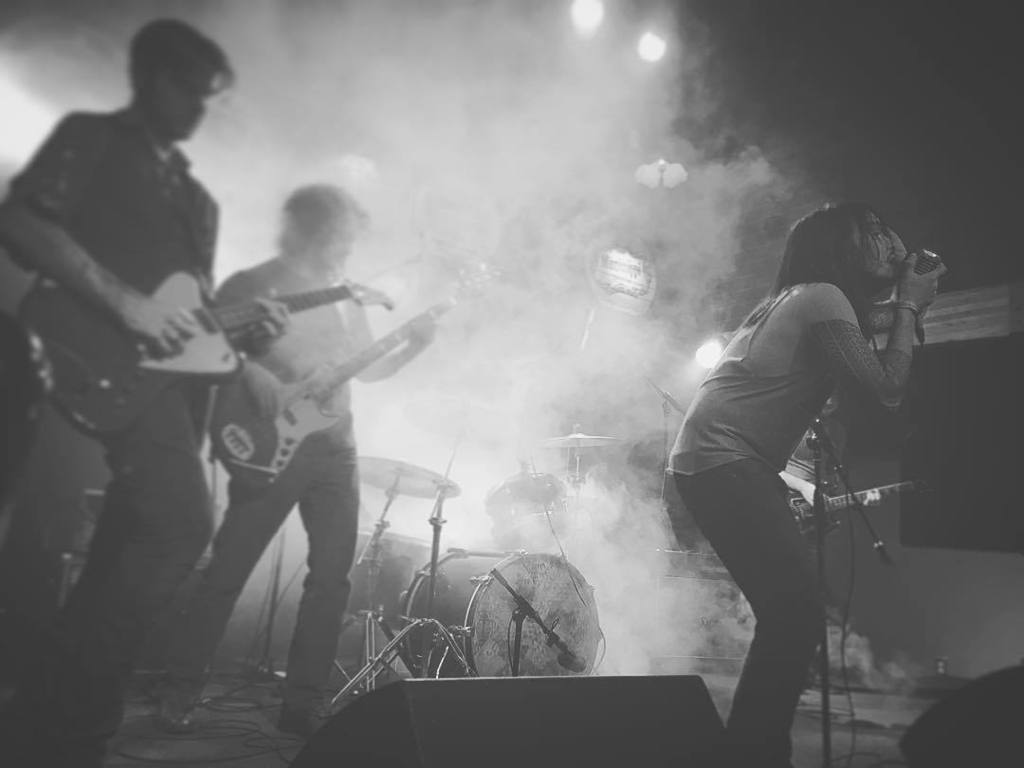 InnoPDX's tweet photo. @foxylemon at Mississippi studios 1/2/16 #rocknroll #pdxmusic #pdx #foxylemon by sara_noh #innopdx https://t.co/tHYKMmM5cT