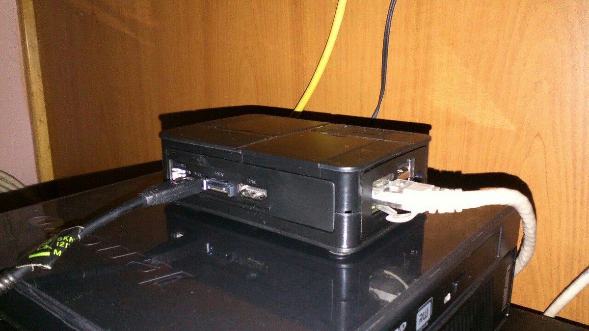 wenupix's tweet image. My #bananapi with #ArchlinuxArm is UP.