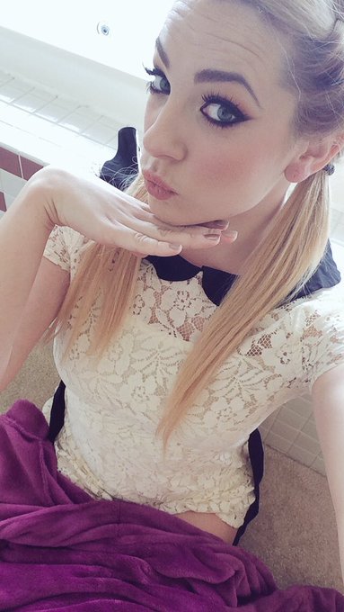 Today I was dressed like a Lolita for some fun stoner porno. 😙💨🍁 https://t.co/1fac0VaVt9<a href="/tag/mvsales"class="tags"><span>#mvsales</span></a>