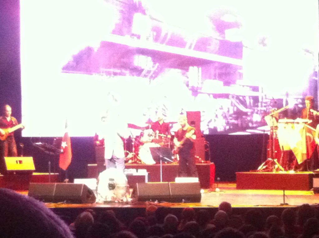 Cremanuel vi' tweet media