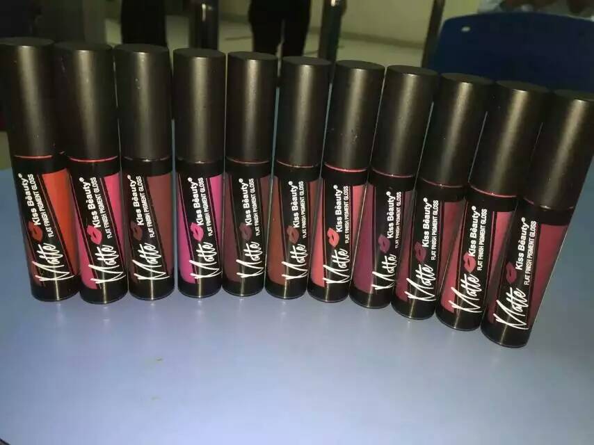 makeitsup_'s tweet image. Matte kiss beauty RM 12