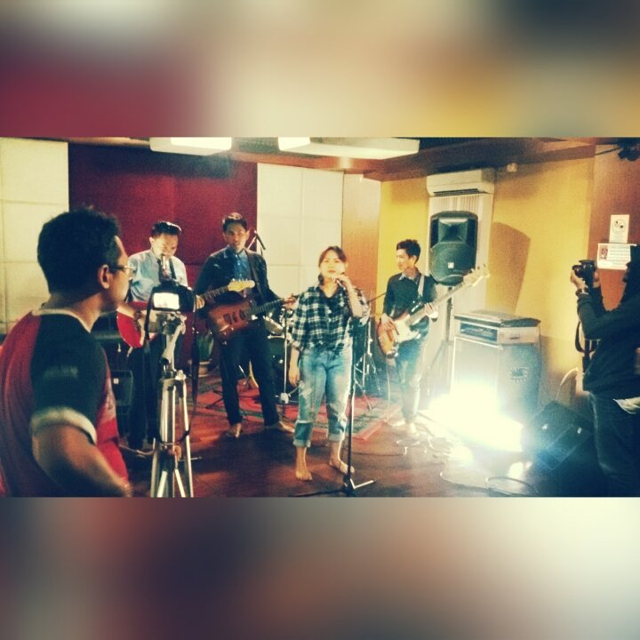 ofcClivora's tweet photo. Shooting Indonesian sound festival https://t.co/IUJbP1xELZ