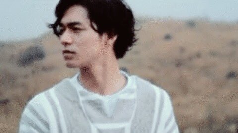 h__aru__'s tweet photo. .

ㅤㅤ    緩やかに  今  堕ちて 行く  

 ㅤ      ／    黄  独占  行為

ㅤㅤ     怯えた声 で    愛を

ㅤ #RTしたnrさんbotさんフォローする https://t.co/oRAPY5NrJb