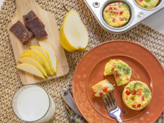michelledudash's tweet photo. #Ad: Join me today on #Periscope 9am MST sharing simple breakfasts w 25-30 g #protein. @MilkLife #mymorningprotein https://t.co/zn8qjHRoko
