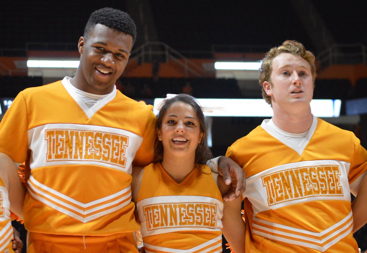 YankeefaninTenn's tweet photo. @newsom_taylor For some reason, I just really like this one! #GOVOLS #Cheer #Cheeerleading #VFL #JBooferPhotography https://t.co/y8G6CmAdHS