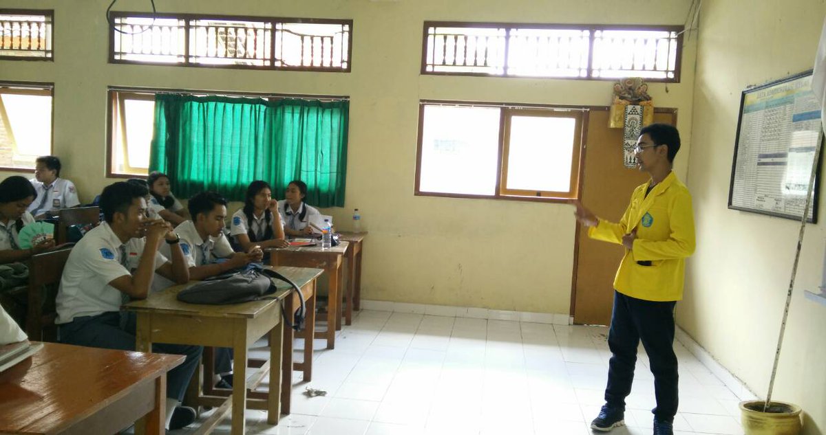 KMHD_UI's tweet image. Suasana KMHD GOES TO SCHOOL hari pertama di SMAN 1 Bangli
#GTS2016 #TRYOUTSIMAKUI
#InBALI #EFFORT