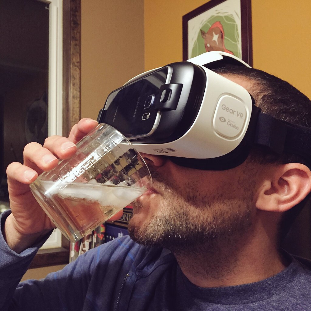 Iancamp773's tweet photo. How I spent my Sunday evening. The @oculus Gear VR w/ a gin & soda. #OculusGearVR
Photo by @javajenya https://t.co/DNDzbiNEb6