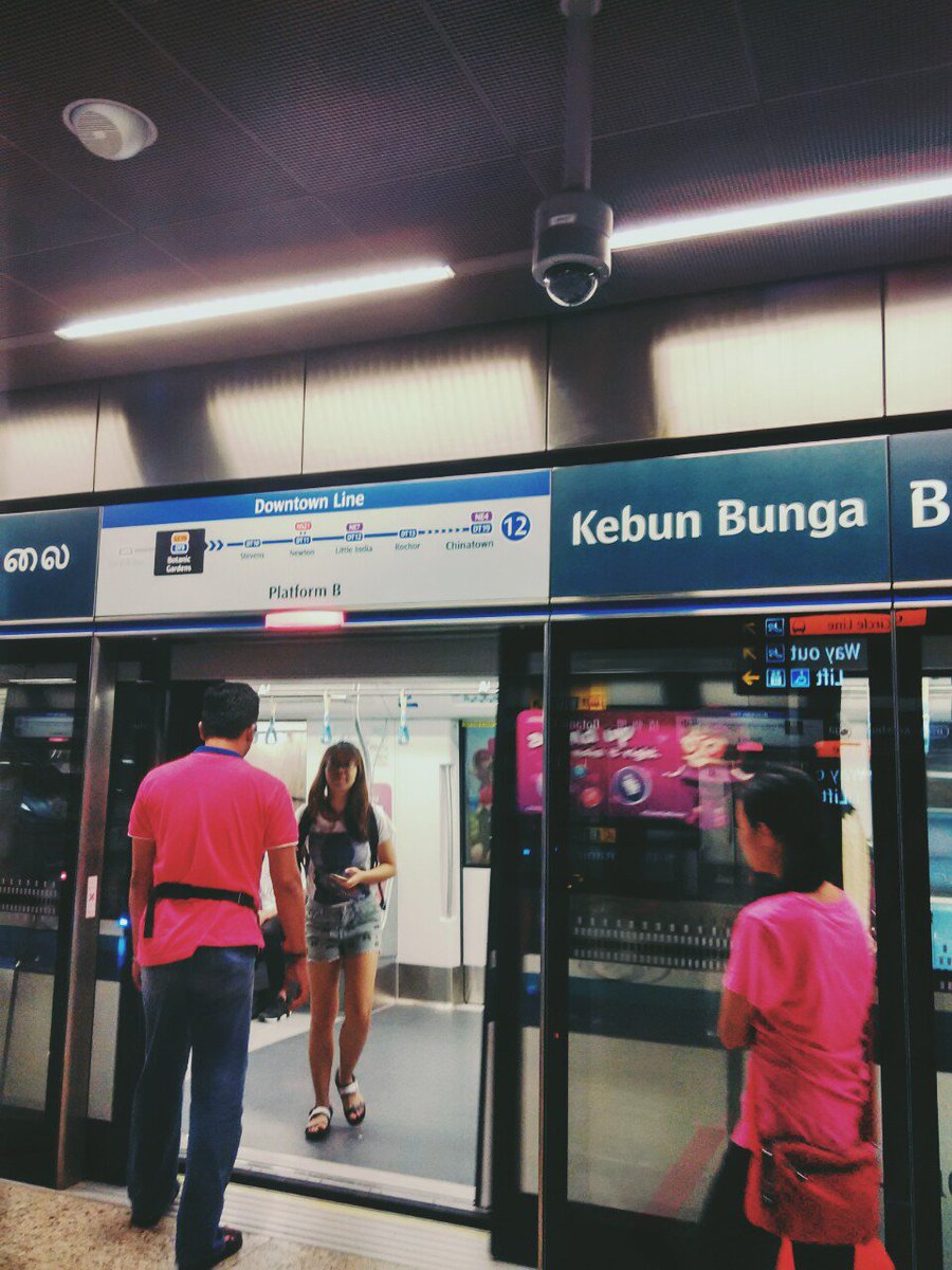 ToniWaterman_'s tweet photo. It's open! Have never been so happy going to work on a #Monday! Commute about 10mins shorter. @LTAsg #DTL2 https://t.co/pZvHZS3S5S