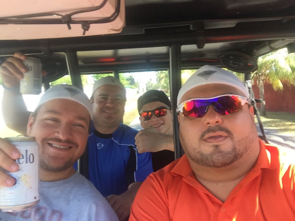 RRRRRRobeto's tweet photo. 27 de Dic. 2015. Quedara para el recuerdo. #ElMejorDia. https://t.co/MXsJp324zU