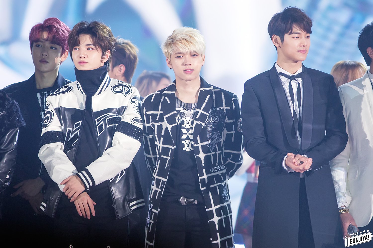 CX2pyf3UEAAGwym.jpg:large