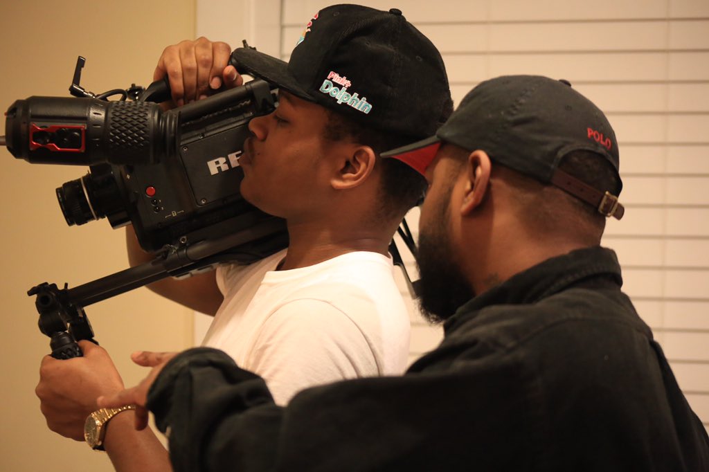 r_e_a_l_r_a_p's tweet photo. Me x @Rudelaytahir getting bu$y on set w/ the #RED for our upcoming feature film! π¬π½π² #PointGang (Time to $core) https://t.co/6ZGDiKJijN