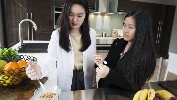 globeandmail's tweet photo. Vancouver teens’ smart cutlery tells users about food nutrition https://t.co/Y0jDEg7C6E From @GlobeBC https://t.co/VdloBy1Zqp