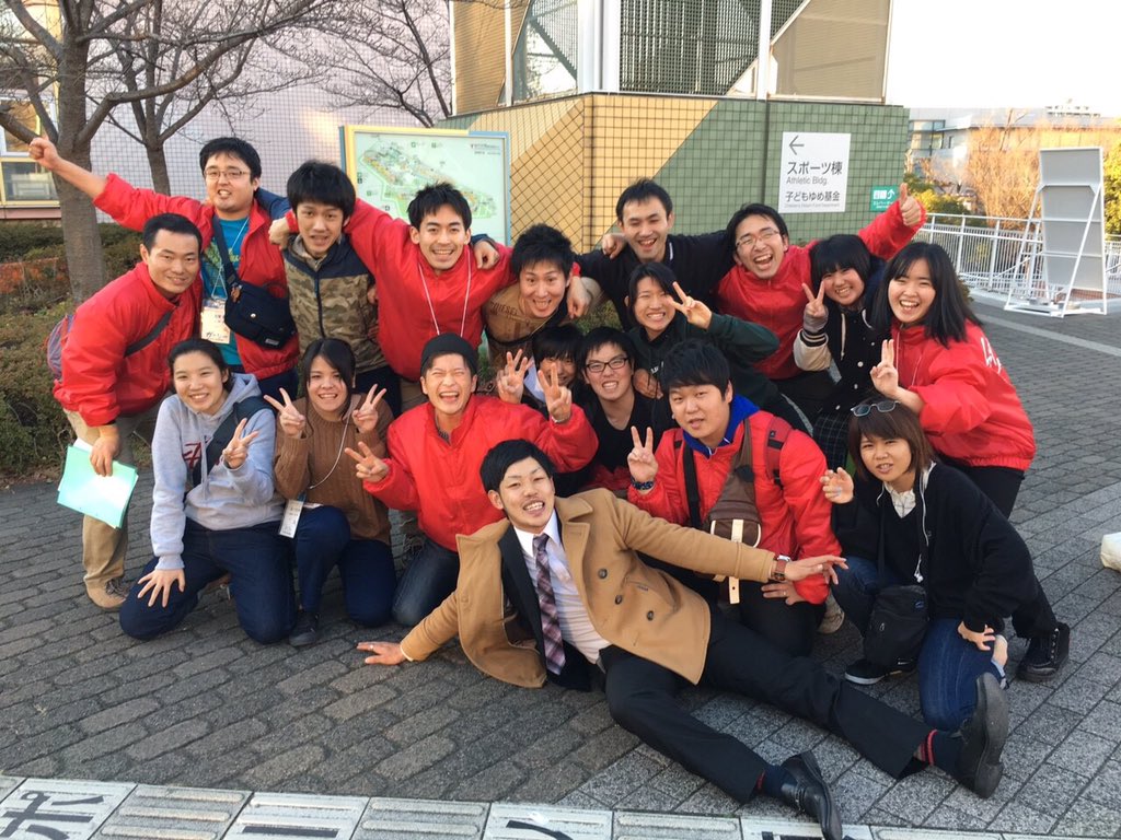 世界の仲間とゆく年くる年 Hashtag On Twitter