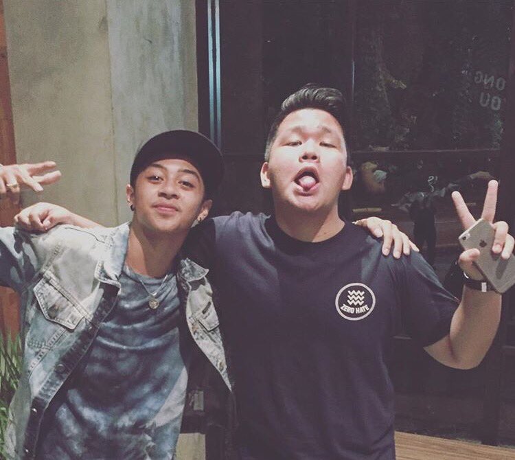 hbd buat abang <a href="/TeukuRyz/">Teuku Ryzki</a> semoga sehat selalu.amiiinnn😍❤️