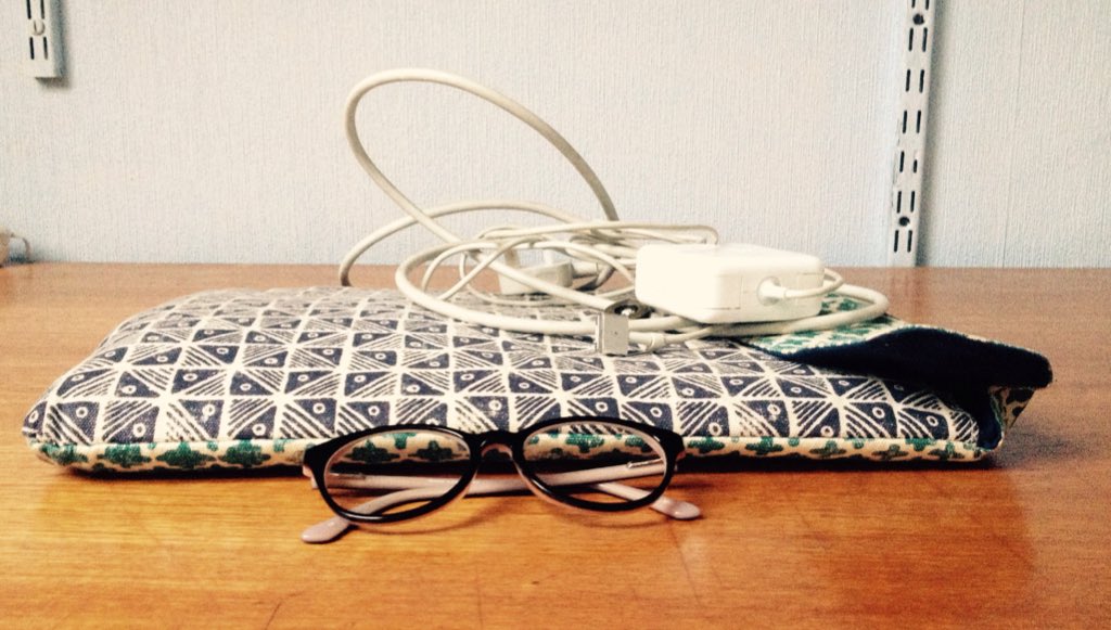 MEBrosnan's tweet image. Haven&apos;t opened my computer ALL YEAR!!! Let&apos;s go 2016! 💪💪 #backtoworkvibes #Ealing #Photographer