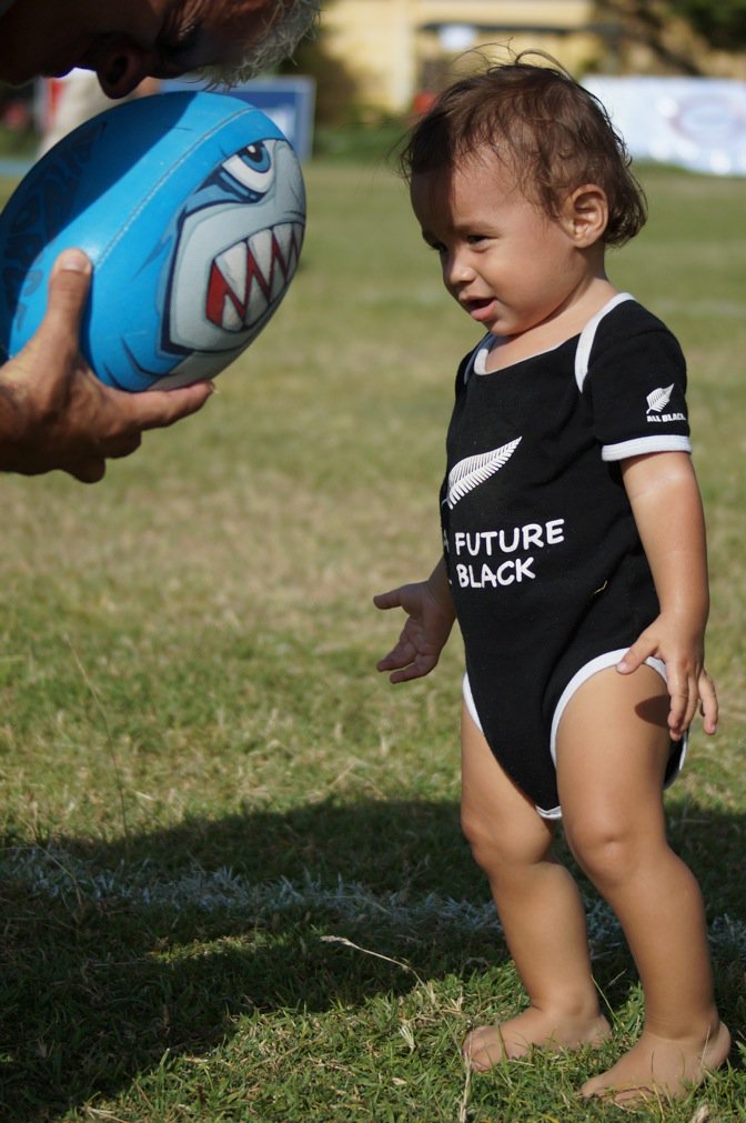 AsianRugbyTV's tweet photo. In 2016, we'll work hard to make rugby grow in Asia. May your own projects be challenging, motivating &amp; successful. https://t.co/z3Q9g0QPE0