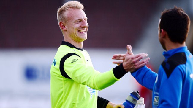ValerengaOslo's tweet photo. En re- og en nysignering. Enar Jääger for 1 år og Aslak Falch, keeper fra Hødd på 2 år. https://t.co/97JpsxUd70 #VIF https://t.co/mh4OJfynz5