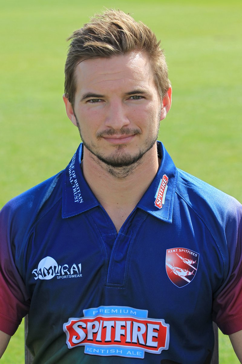 KentCricket's tweet photo. Happy birthday to Charlotte Pape and Charlie Hartley! https://t.co/XQx7Bk96Cn