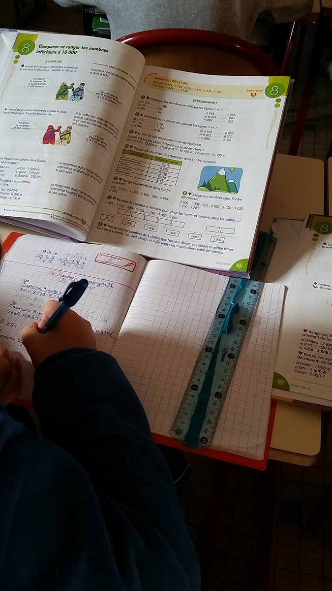 CE2_VHugo's tweet photo. Nous enchaînons avec une séance de maths. Nous devons ranger des nombres dans l'ordre croissant. #1jourenclasse https://t.co/8ASNAjTGct
