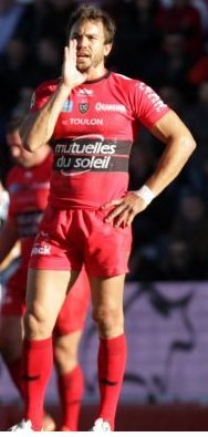 BoucherieOvalie's tweet photo. Hey les Toulonnais, vous voulez un 10 qui fait des chistera, mais qui sait quand même défendre et jouer au pied ? https://t.co/5IO9aNaUFx