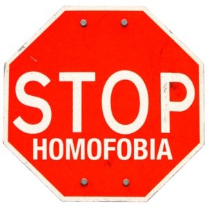 guardiacivil's tweet photo. Nunca toleres ni ocultes las agresiones homófobas 
Denuncia ☎062
#Pride 👬💜👭
#RepudioALaHomofobia
 https://t.co/9Y05NPXoSL