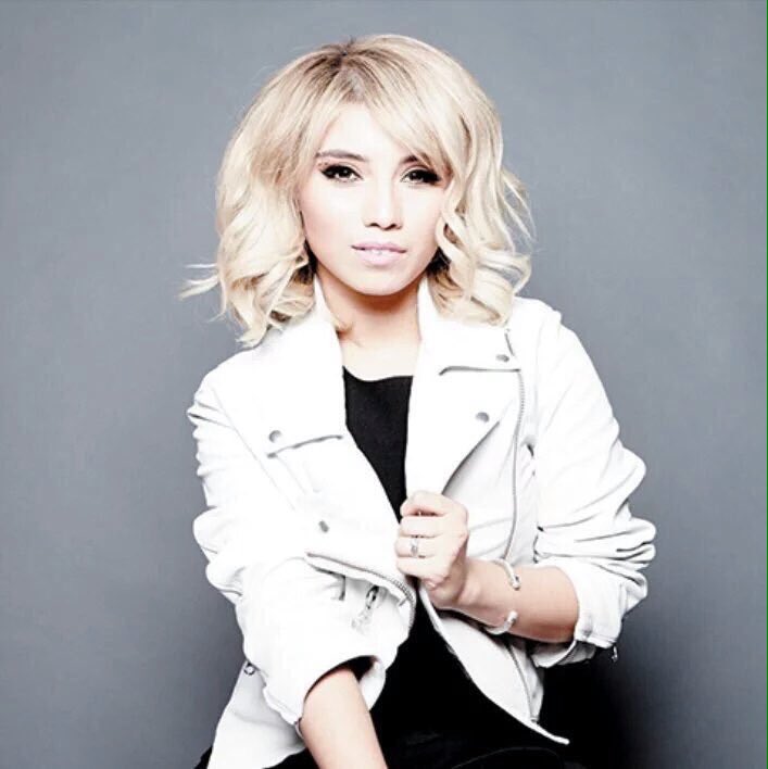 hotvnot's tweet image. Kristin Maldonado

RT for HOT
LIKE for NOT