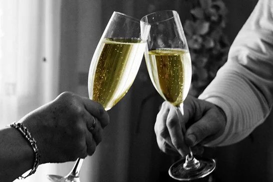 surholt34's tweet photo. @surholt34 
Peter....thank you so much.....
happy 2016...... https://t.co/AZFDatLEWs