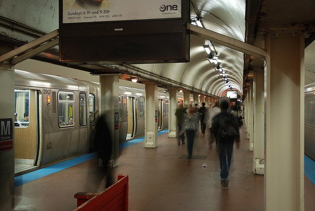 ICYMI: 4G wireless service is now available on every CTA train. ow.ly/WxP16