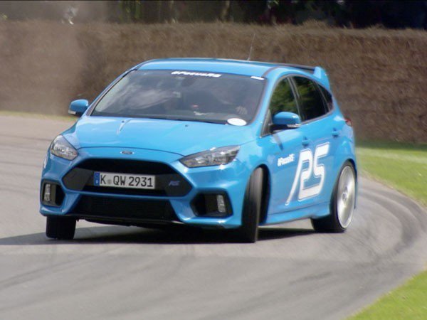 PistonHeads's tweet photo. Here's the PH top 10 of cars to look forward to in 2016 - should be another great year! https://t.co/HJDq1hQRFw https://t.co/AL3Sm98vfl