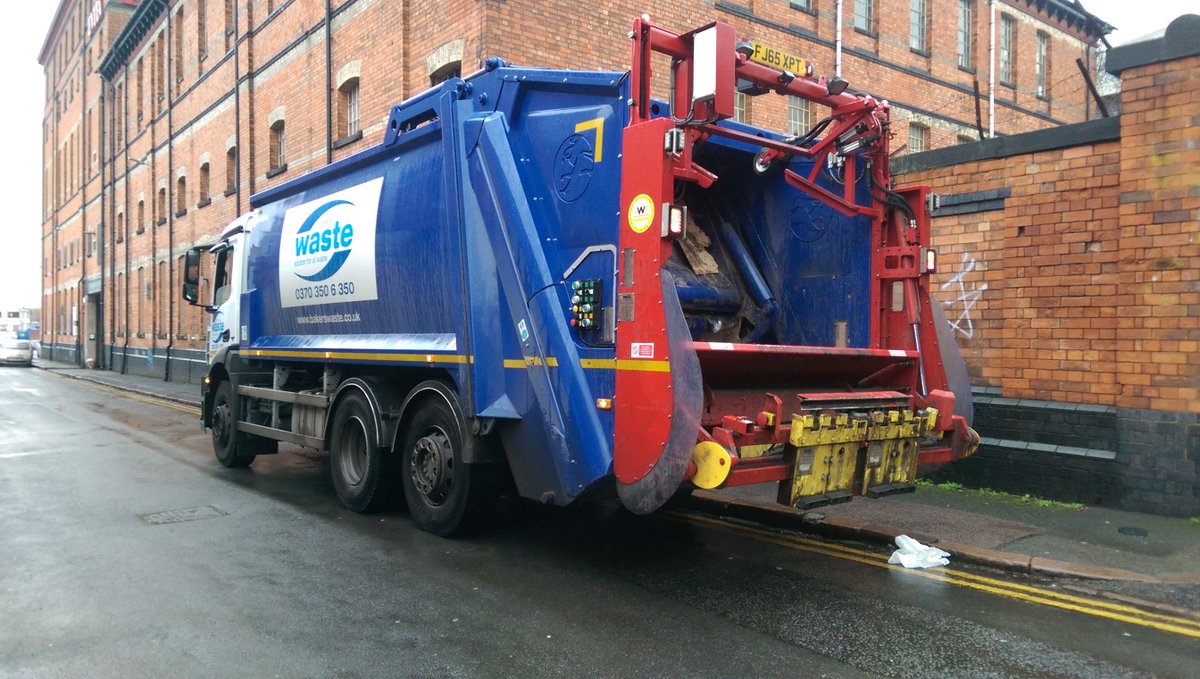 Going #backtowork will mean you're going to be out and about...

Make sure to do some #TruckSpotting along the way!