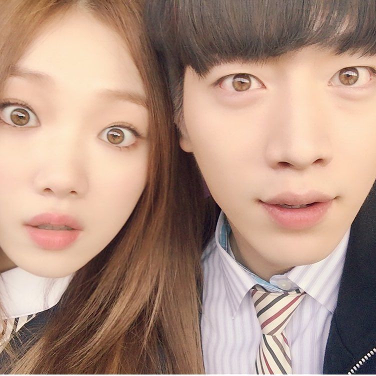 YGInstagram2's tweet photo. Lee Sung Kyung's (@heybiblee) IG Update. https://t.co/PhkU57NhGu