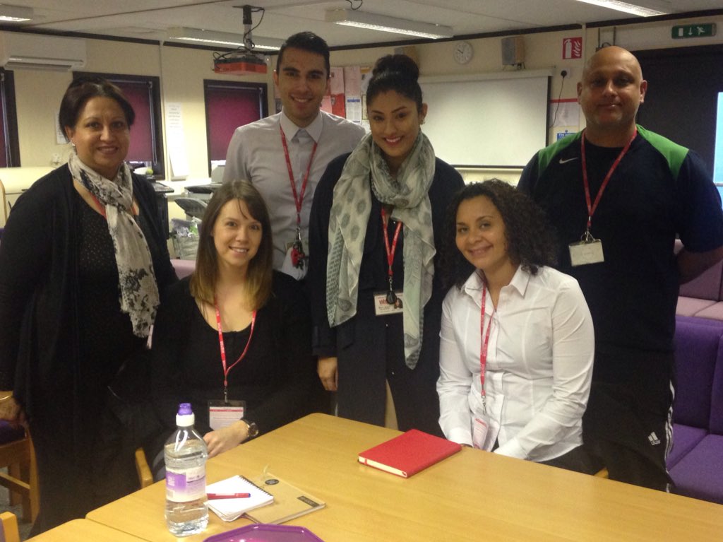 SportAtClifton's tweet image. Welcome to the team, new #learningmentors @CliftonPrim @MrMuhsen