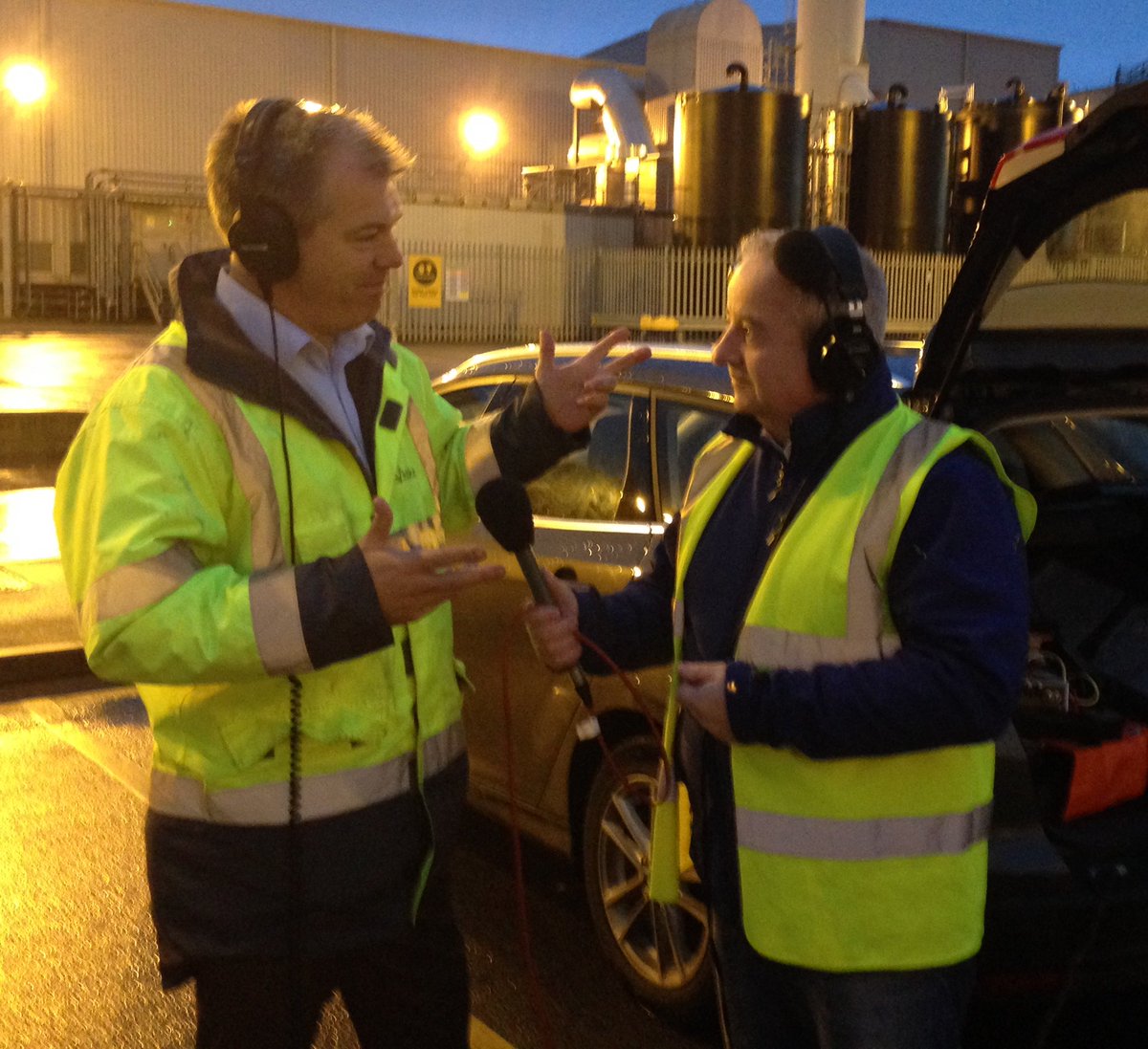 Wonder what happens to used xmas cards? We talked to <a href="/bbc5live/">BBC Radio 5 Live</a> this AM about the festive cleanup, recycling &amp; waste.