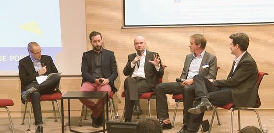 Mitel_FR's tweet photo. #UCC : A voir le Live de la Journée de l’Innovation #LBPLive avec @JeanDenisG @Mitel https://t.co/WeonYneZM0 https://t.co/Zl0WilMjDJ
